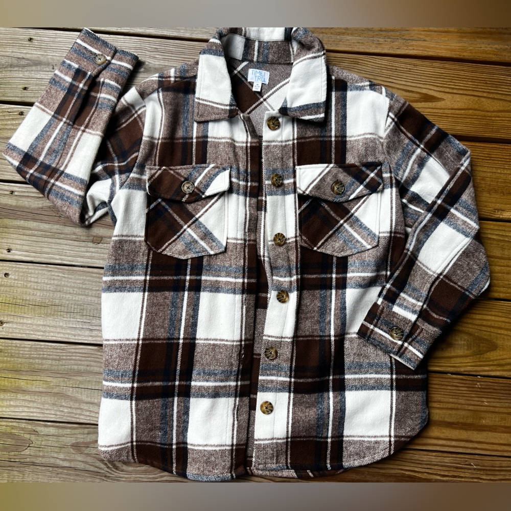 Women’s medium Time and Tru Brown and White Button Down Jacket shacket